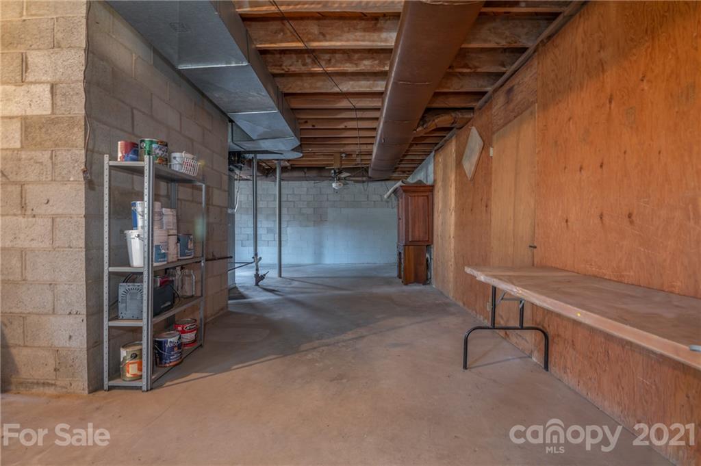 150 Broadway Tryon, NC 28782 - Photo 24 of 32 Gallery Image 24