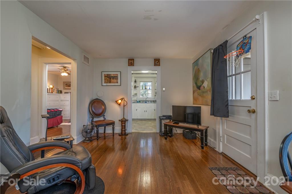 150 Broadway Tryon, NC 28782 - Photo 28 of 32 Gallery Image 28
