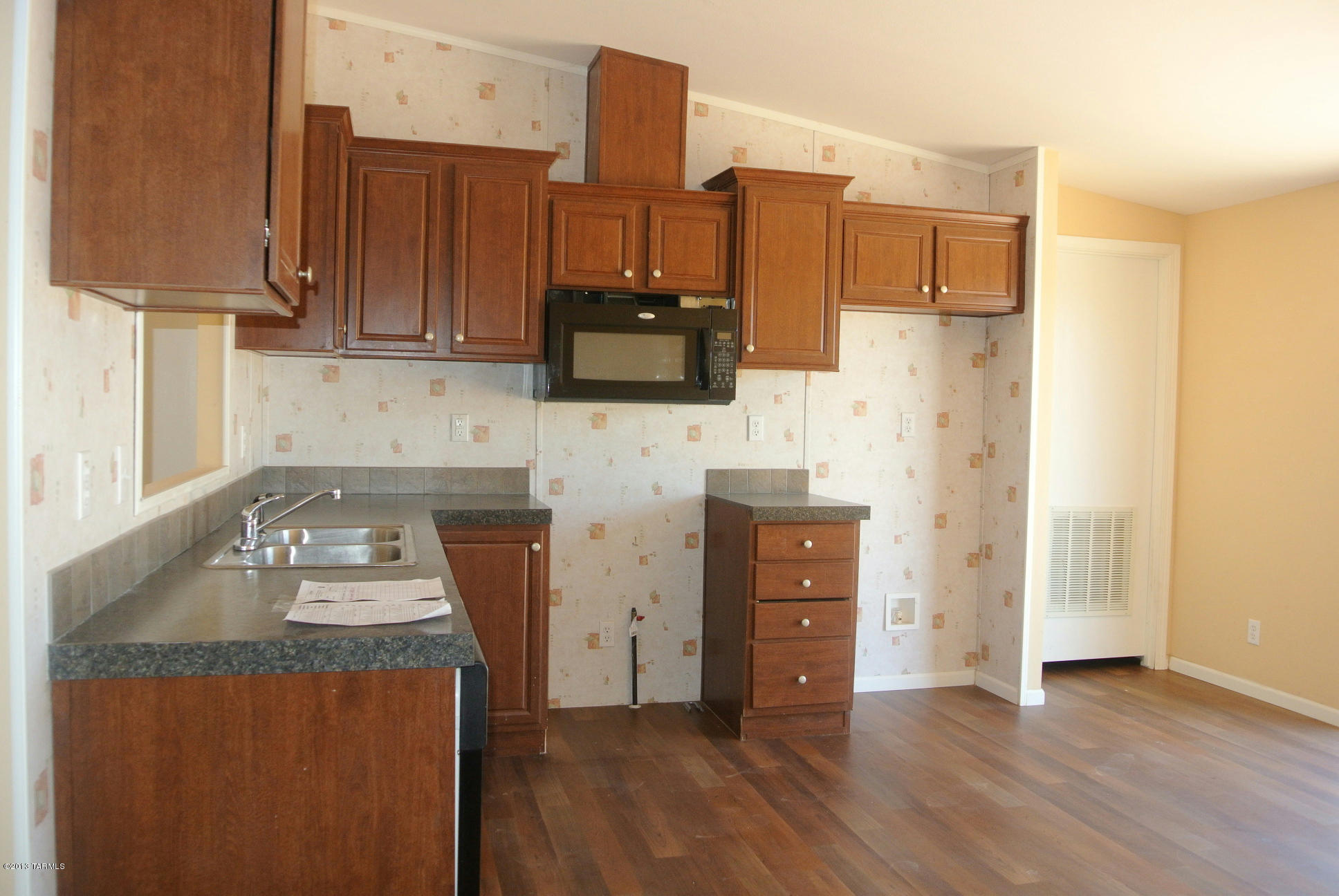 15371 West Many Horses Road Tucson, AZ 85736 - Photo 9 of 41