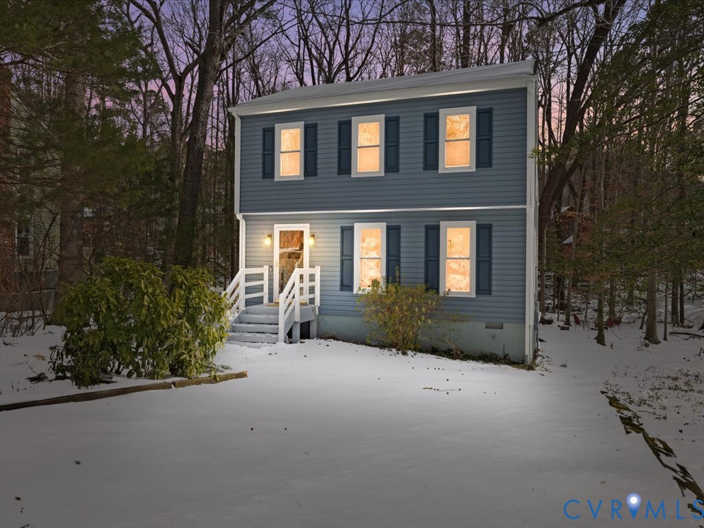 13217 Court Ridge Road Midlothian, VA 23112 - Photo 2 of 37 a front view of a house with garden