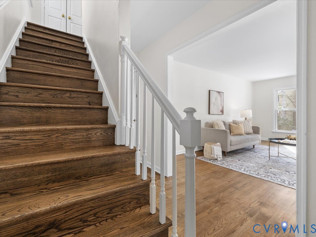 13217 Court Ridge Road Midlothian, VA 23112 - Photo 27 of 37 a view of entryway and hall