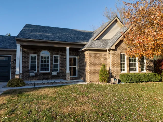 $334,900 | 2 Lacy Court, Brownsburg, IN 46112