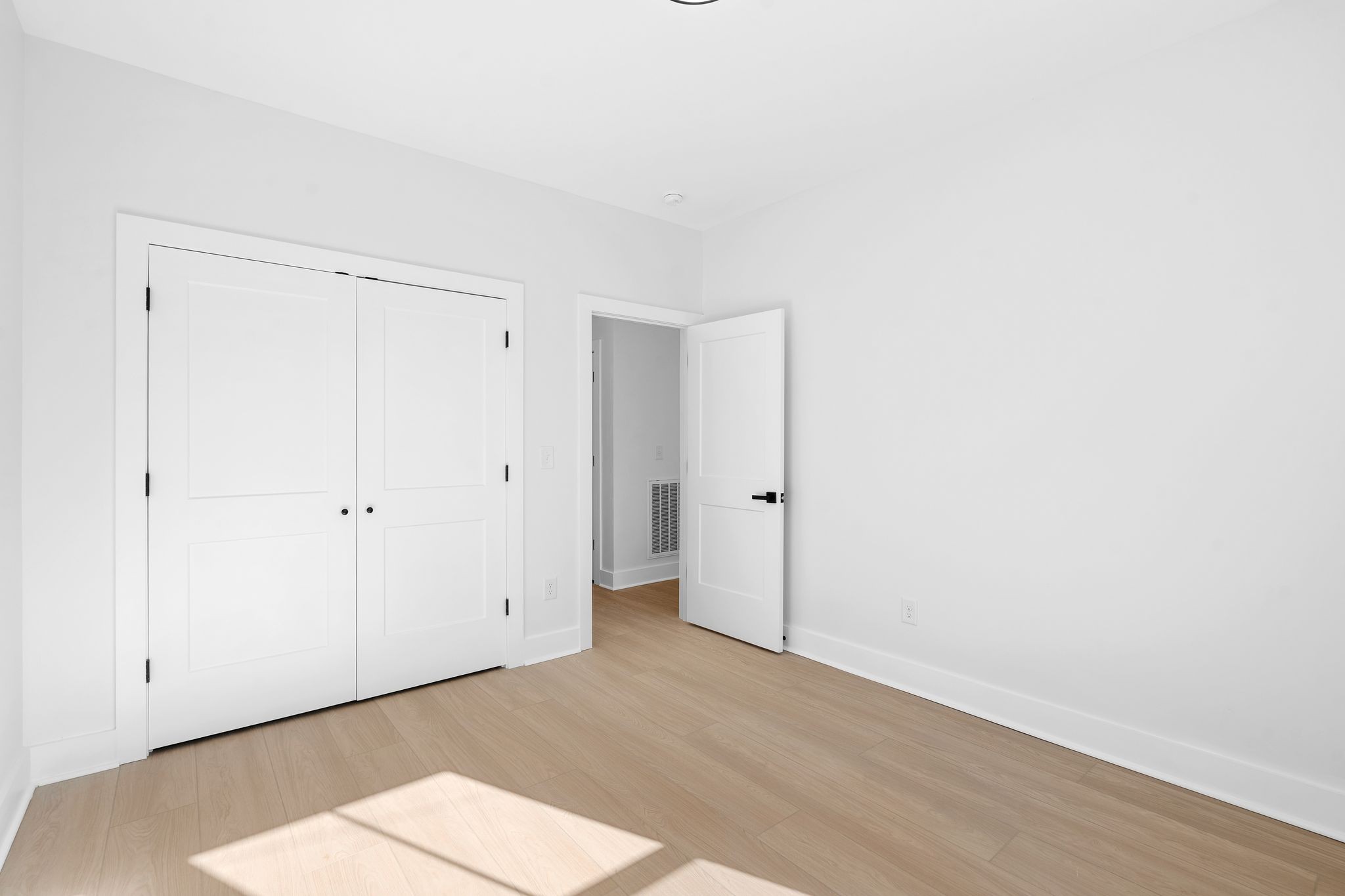 930 Glass Street Franklin, TN 37064 - Photo 24 of 34 a view of an empty room