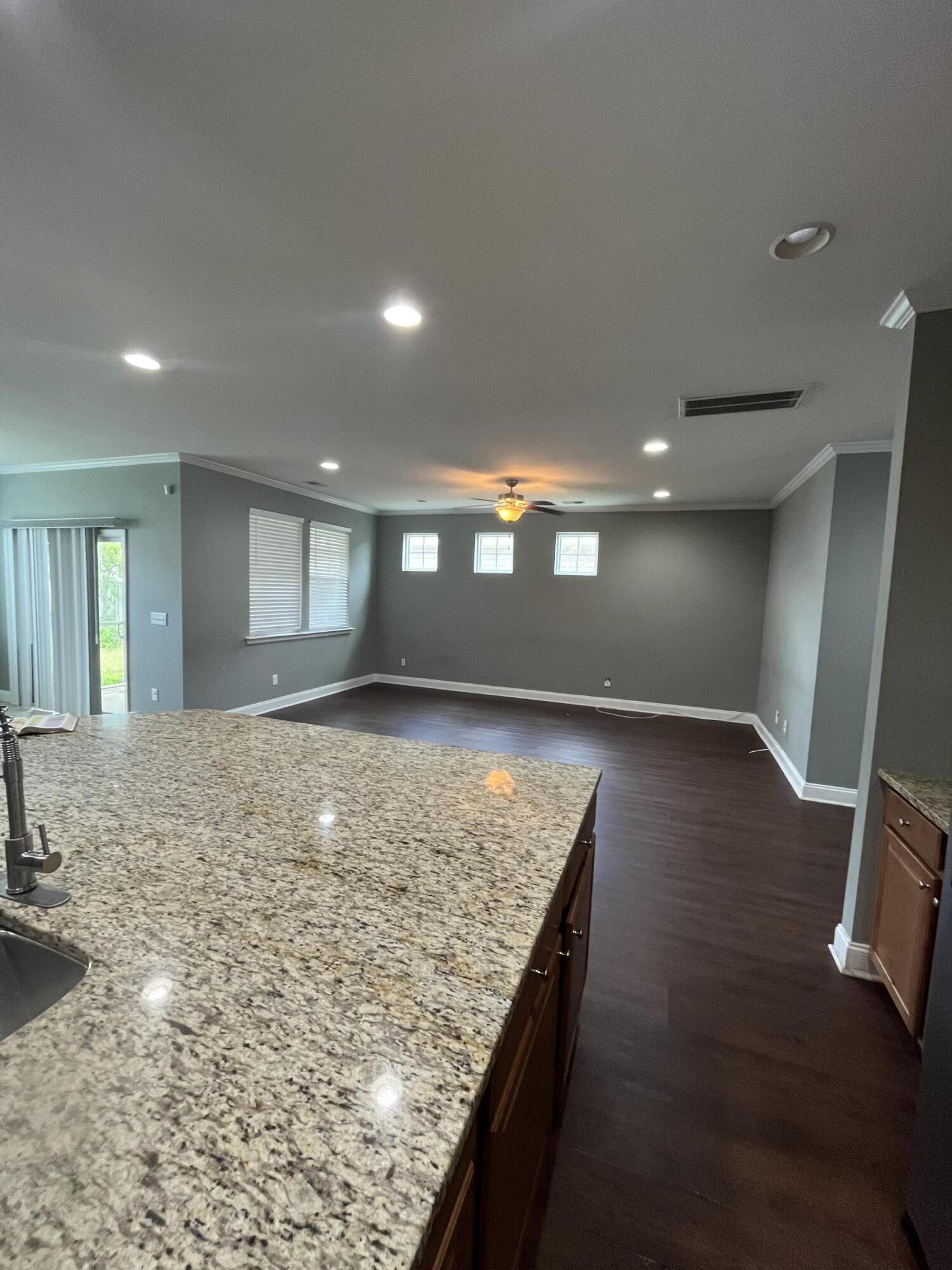 1150 Moss Grove Drive Moncks Corner, SC 29461 - Photo 7 of 12 1150 MGD Kitchen