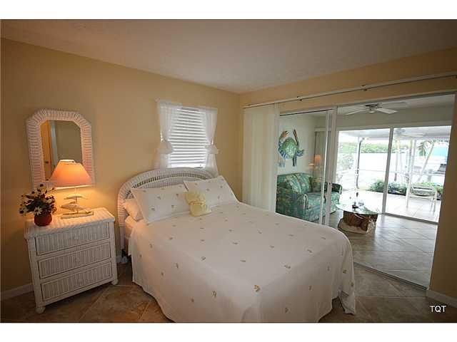 150 Southwest Hideaway Place Stuart, FL 34994 - Photo 4 of 11 Gallery Image 4
