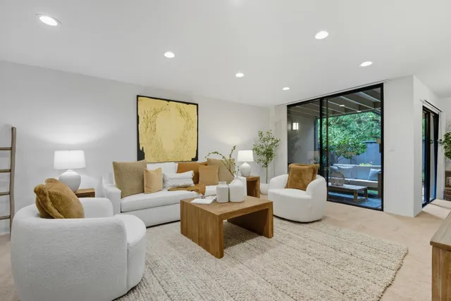 $848,000 | 2000 Rock Street, Unit 7, Mountain View, CA 94043