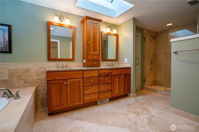 $6,000 | 26047 Southeast 26th Court, Sammamish, WA 98075