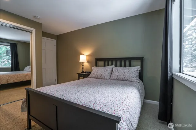 $6,000 | 26047 Southeast 26th Court, Sammamish, WA 98075