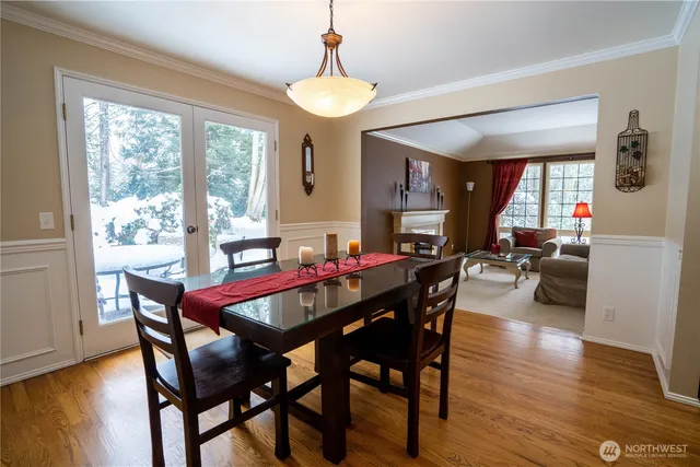 $6,000 | 26047 Southeast 26th Court, Sammamish, WA 98075