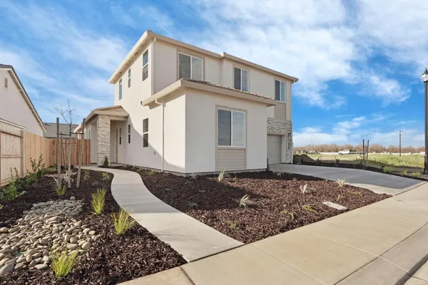 $749,990 | 446 Tigris Street, Manteca, CA 95337