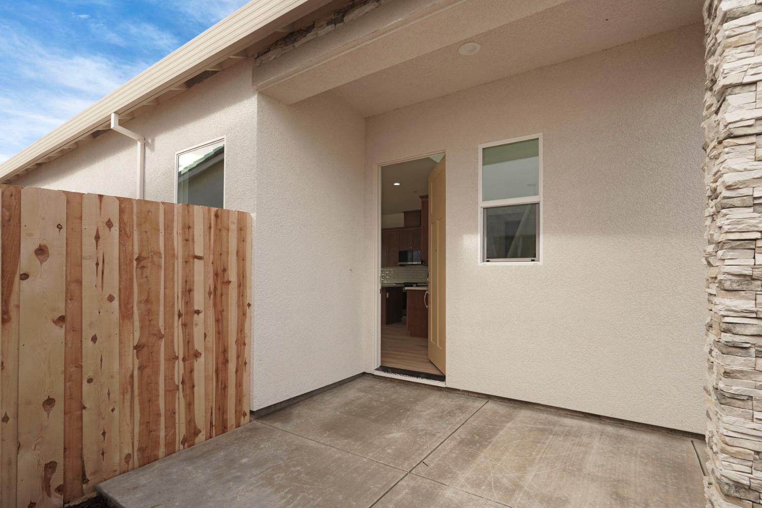 446 Tigris Street Manteca, CA 95337 - Photo 3 of 46 Side entry front door