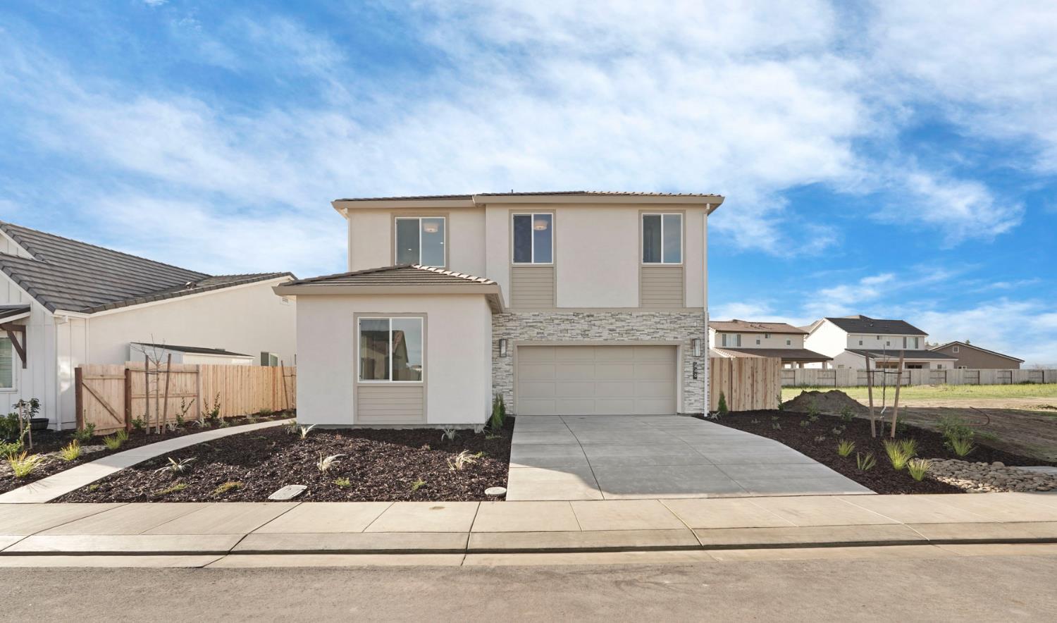 446 Tigris Street Manteca, CA 95337 - Photo 42 of 46 Contemporary exterior design