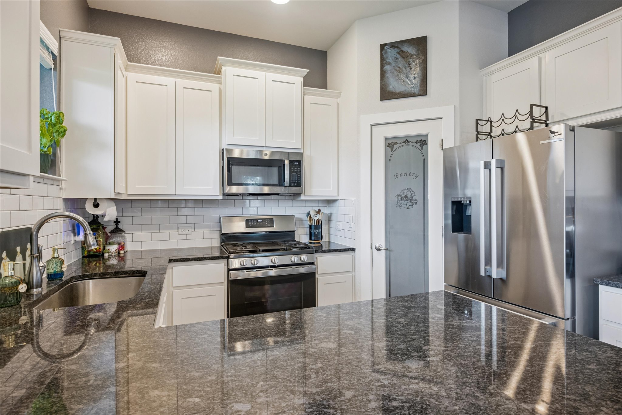 111 Alexander Kyle, TX 78640 - Photo 7 of 17