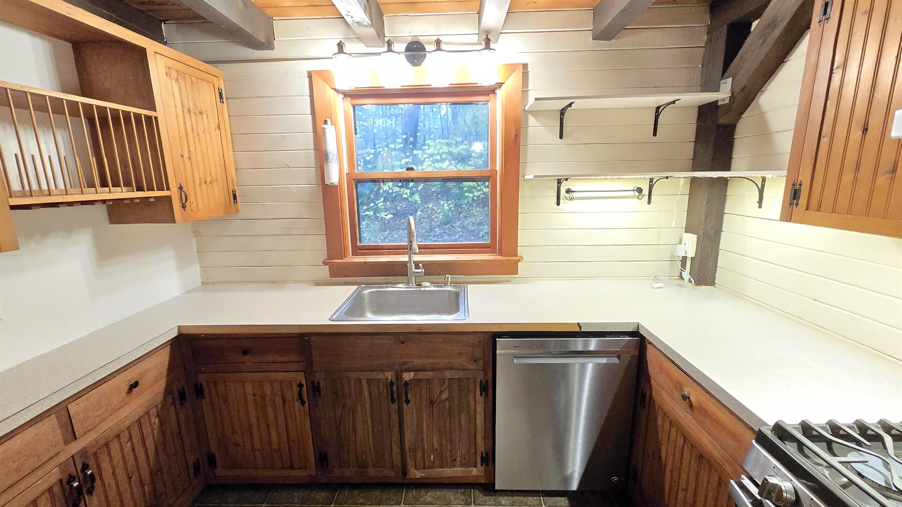 271 Concord Stage Road Weare, NH 03281 - Photo 12 of 56