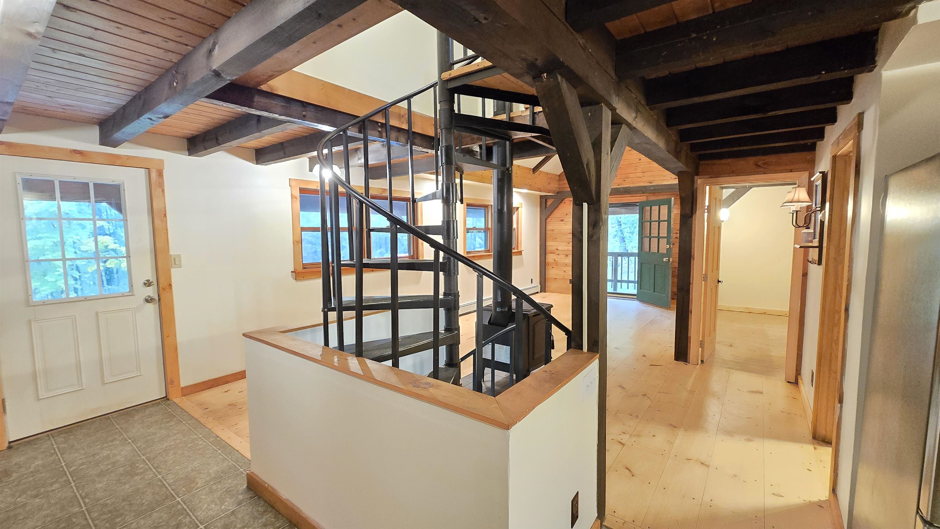 271 Concord Stage Road Weare, NH 03281 - Photo 19 of 56