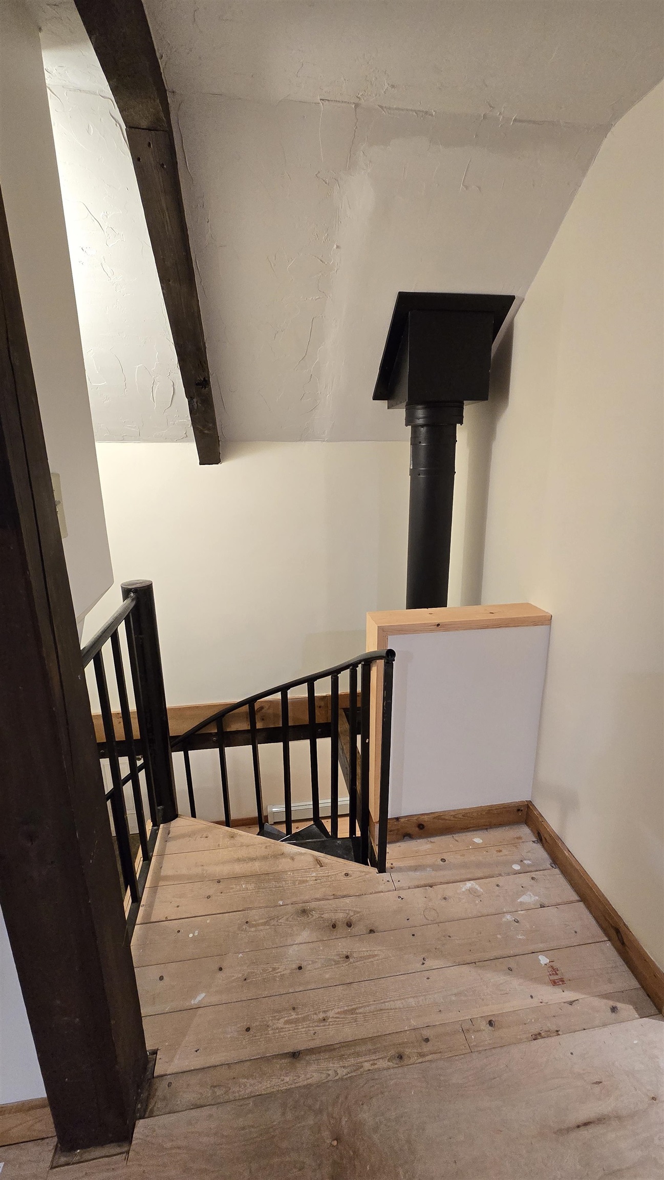 271 Concord Stage Road Weare, NH 03281 - Photo 38 of 56