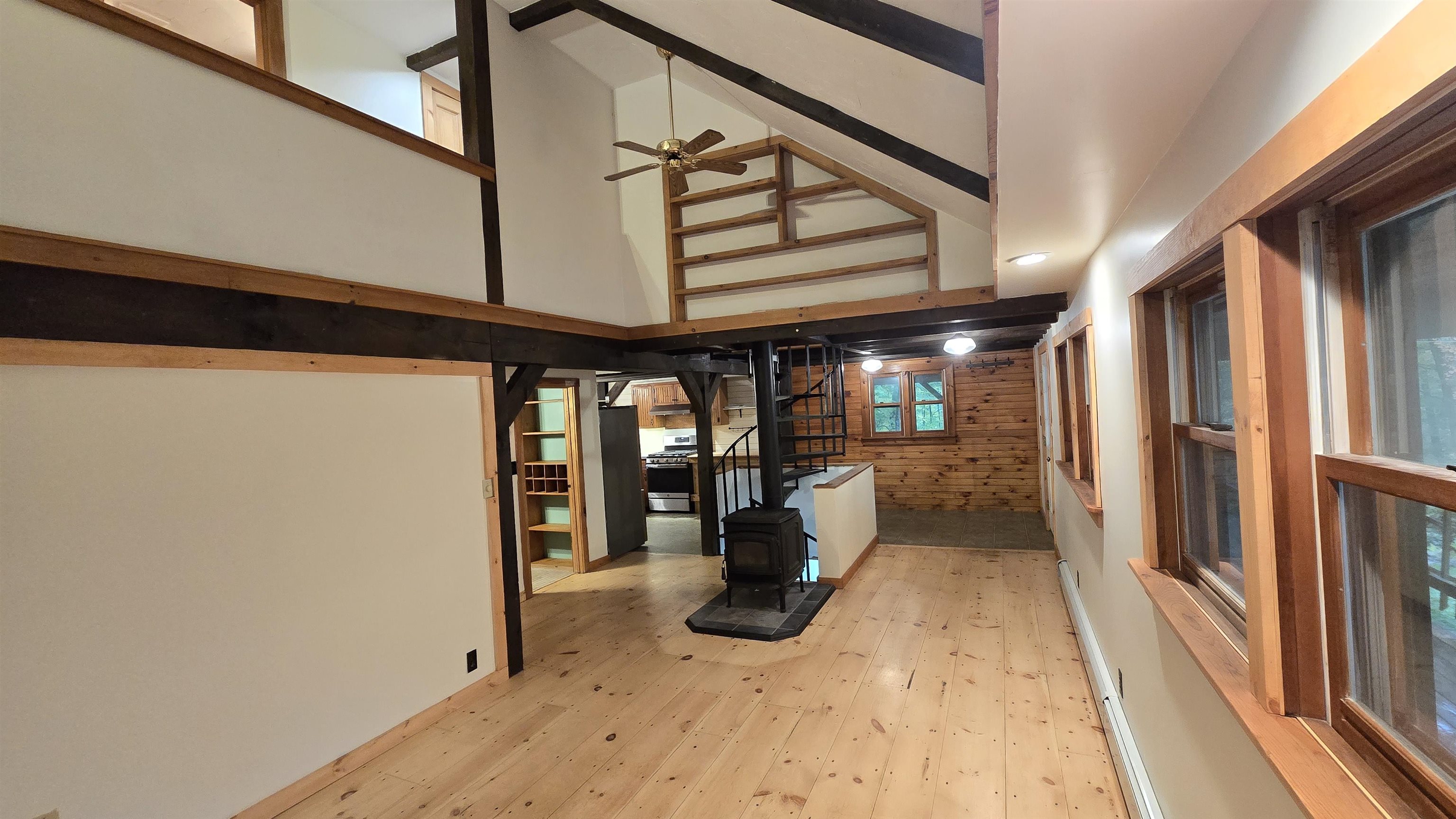 271 Concord Stage Road Weare, NH 03281 - Photo 4 of 56