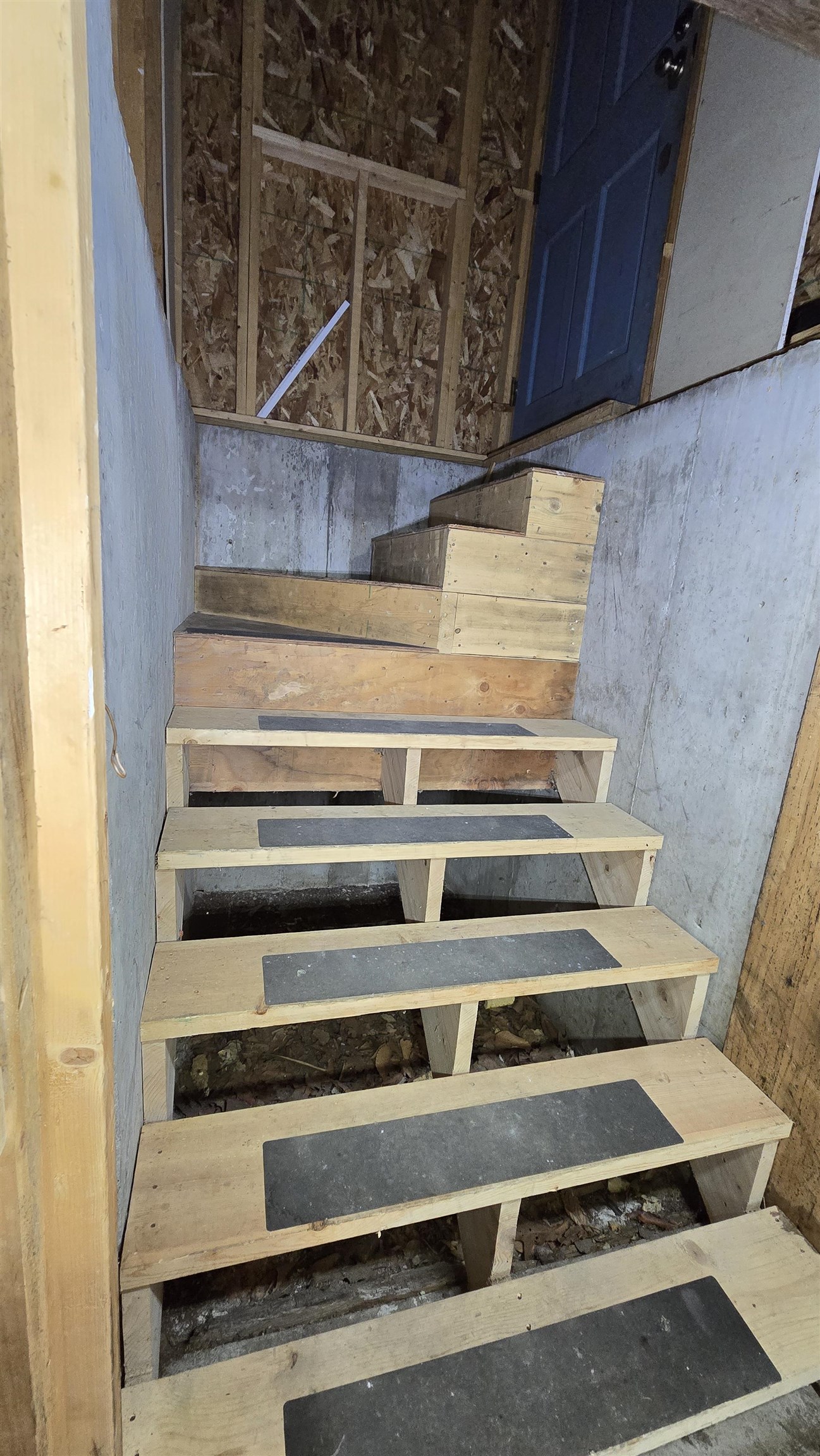 271 Concord Stage Road Weare, NH 03281 - Photo 53 of 56