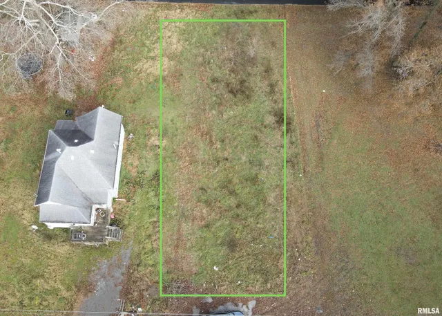 $5,000 | 306 Orange Street, Freeman Spur, IL 62896