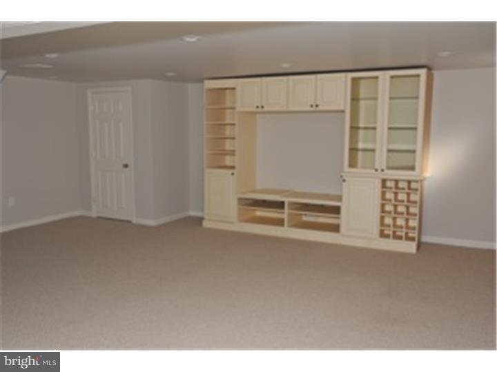 110 Cliffwood Road Philadelphia, PA 19115 - Photo 18 of 24 Basement - Finished