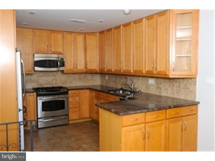 110 Cliffwood Road Philadelphia, PA 19115 - Photo 4 of 24 Kitchen