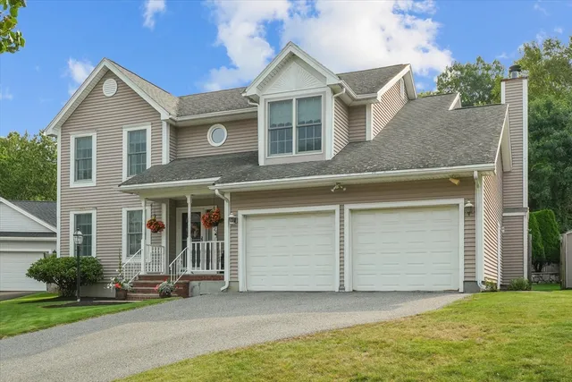 $899,900 | 325 Den Quarry Road, Lynn, MA 01904