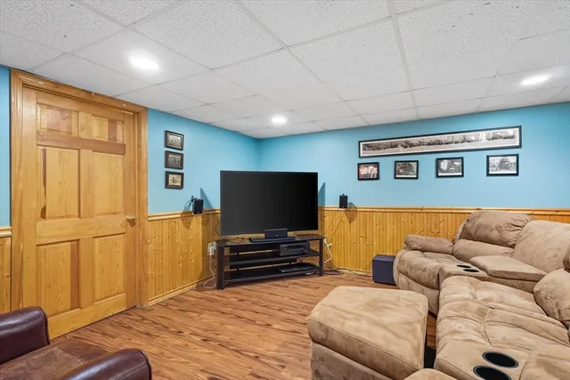 $899,900 | 325 Den Quarry Road, Lynn, MA 01904