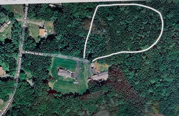 $265,000 | 24 Kettle Hill Road, Uxbridge, MA 01569