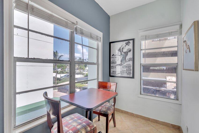 324 Indiana Street, Unit 3 Hollywood, FL 33019 - Photo 14 of 29 664ce3a47525a479d851c7c432c1efd6