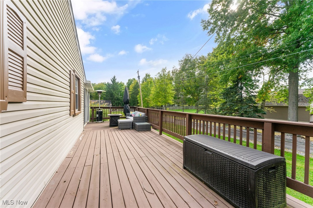 6152 Chestnut-Ridge Road Hubbard, OH 44425 - Photo 24 of 28 View of wooden deck