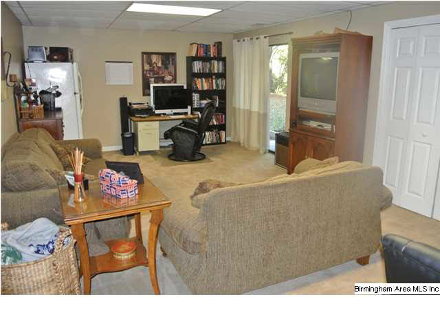 2146 Sandlin Road Birmingham, AL 35235 - Photo 15 of 32