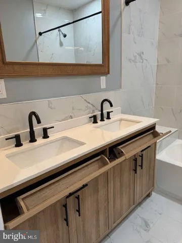 $1,295 | 6634 Leeds Street, Unit 2, Philadelphia, PA 19151