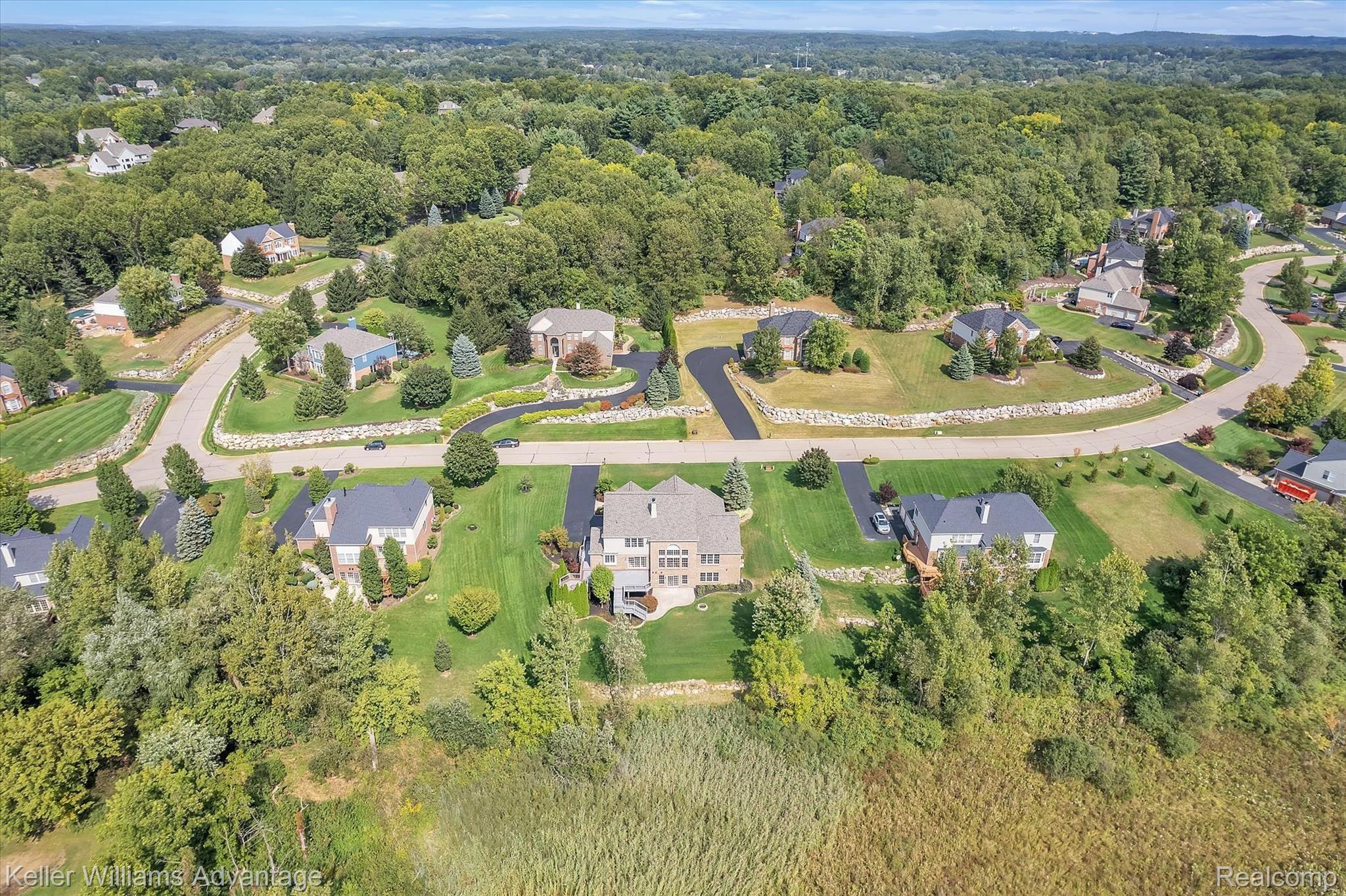 9042 Ridgefield Drive Brighton, MI 48114 - Photo 58 of 61 Boulder lined lots in The Dominion