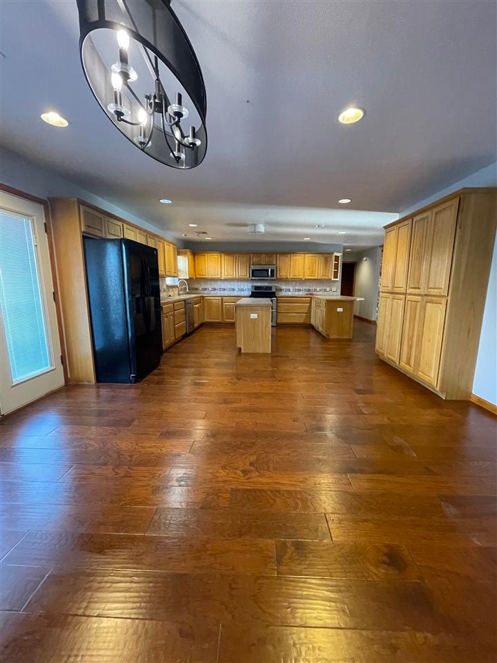 10505 Fairground Road Perkins, OK 74059 - Photo 14 of 32 Gallery Image 14