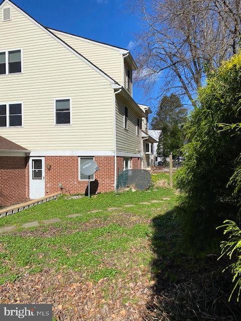 288 Devonshire Road Devon, PA 19333 - Photo 5 of 46 Side View