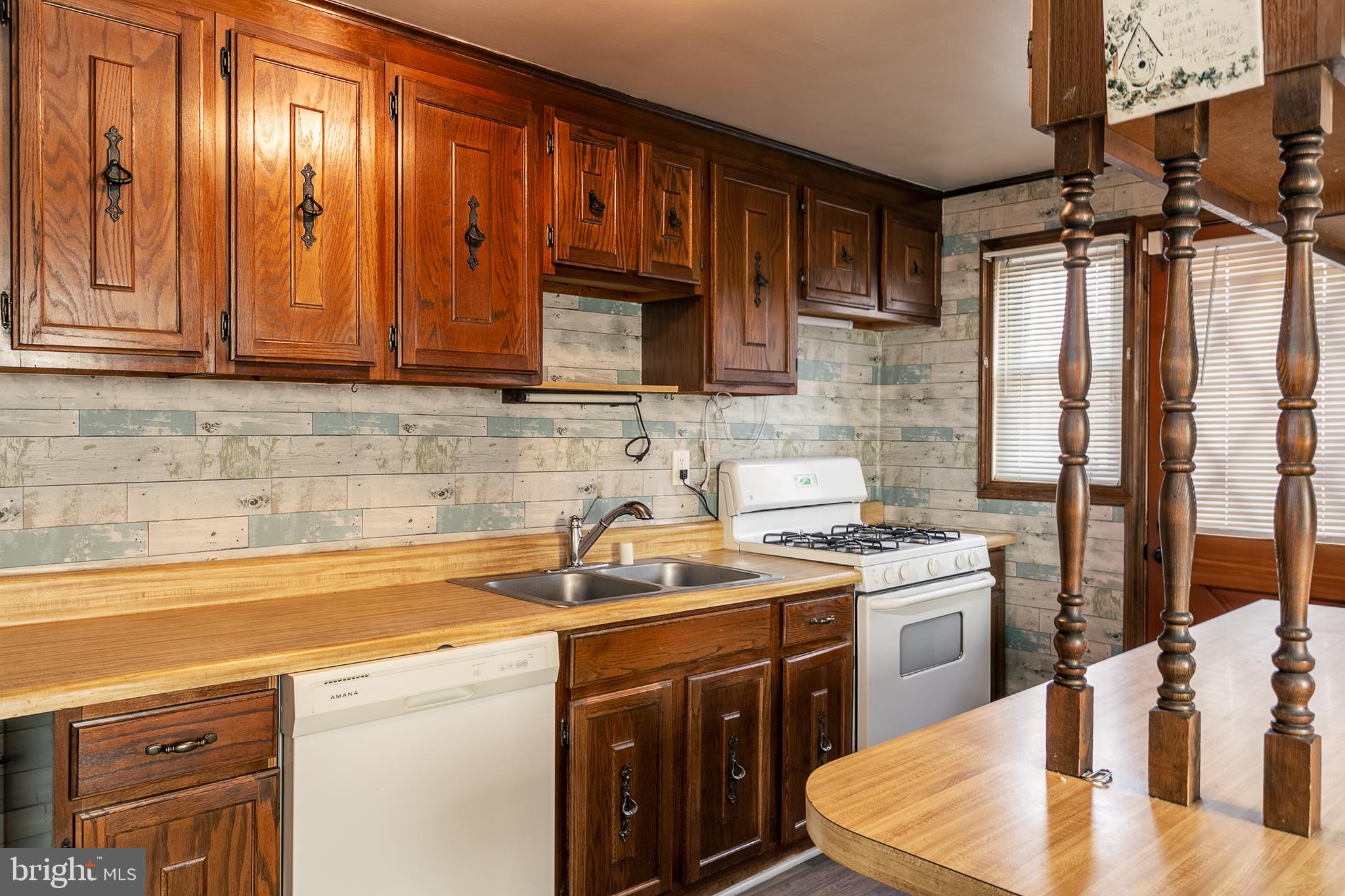 3500 Greenvale Road Baltimore, MD 21229 - Photo 6 of 18 Gallery Image 6