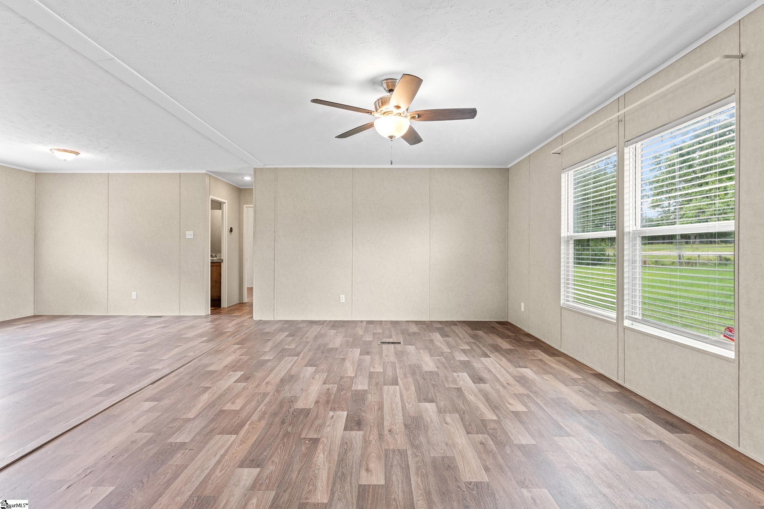 1649 Beaverdam Creek Road Gray Court, SC 29645 - Photo 6 of 42
