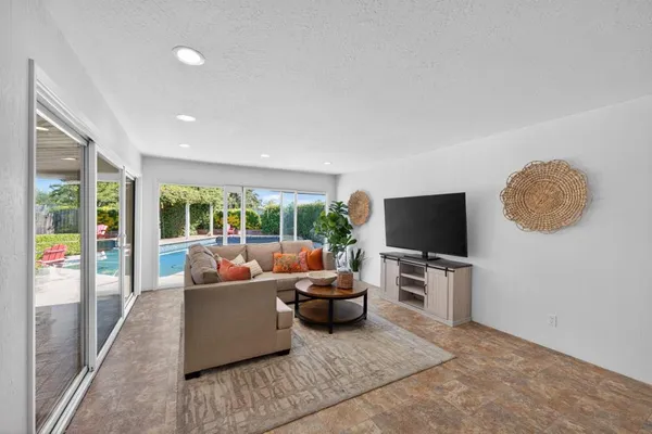 $730,000 | 1405 Madrone Way, Woodland, CA 95695