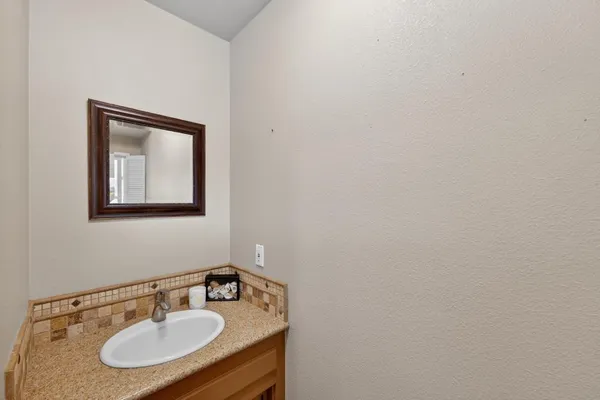 $730,000 | 1405 Madrone Way, Woodland, CA 95695