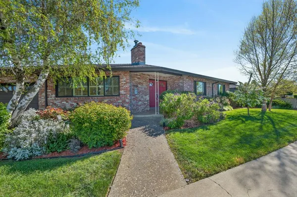$730,000 | 1405 Madrone Way, Woodland, CA 95695