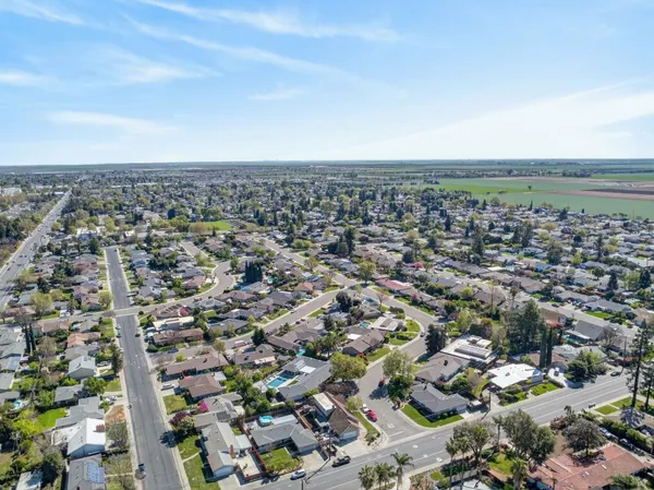 $730,000 | 1405 Madrone Way, Woodland, CA 95695