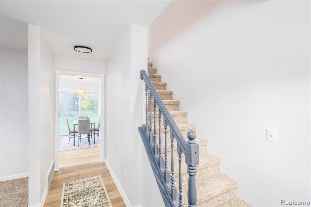36915 Herman Street Romulus, MI 48174 - Photo 3 of 35 Gallery Image 3