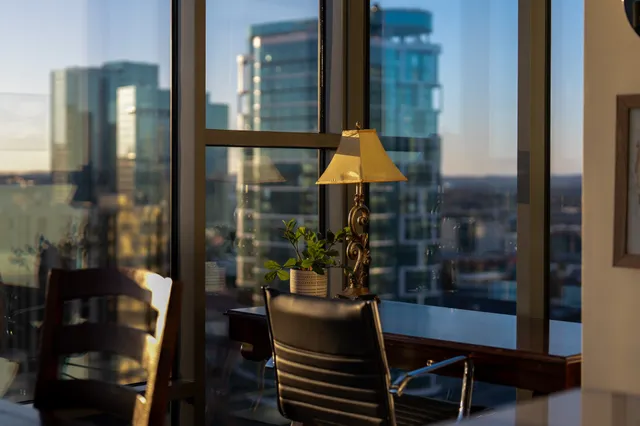 $895,000 | 1212 Laurel Street, Unit 1713, Nashville, TN 37203