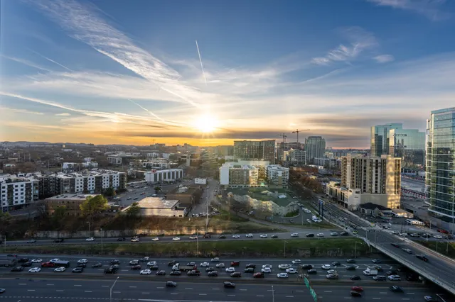 $895,000 | 1212 Laurel Street, Unit 1713, Nashville, TN 37203