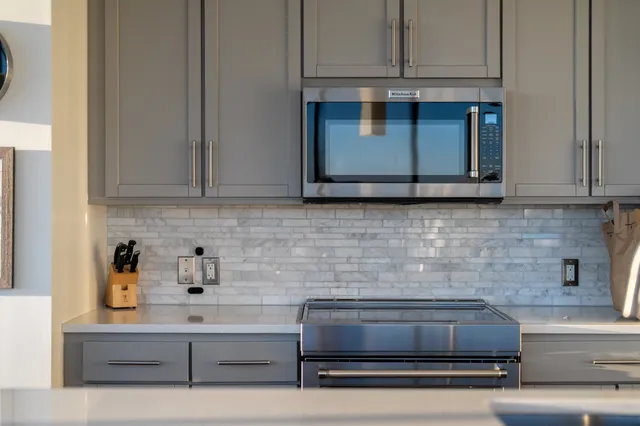 $895,000 | 1212 Laurel Street, Unit 1713, Nashville, TN 37203