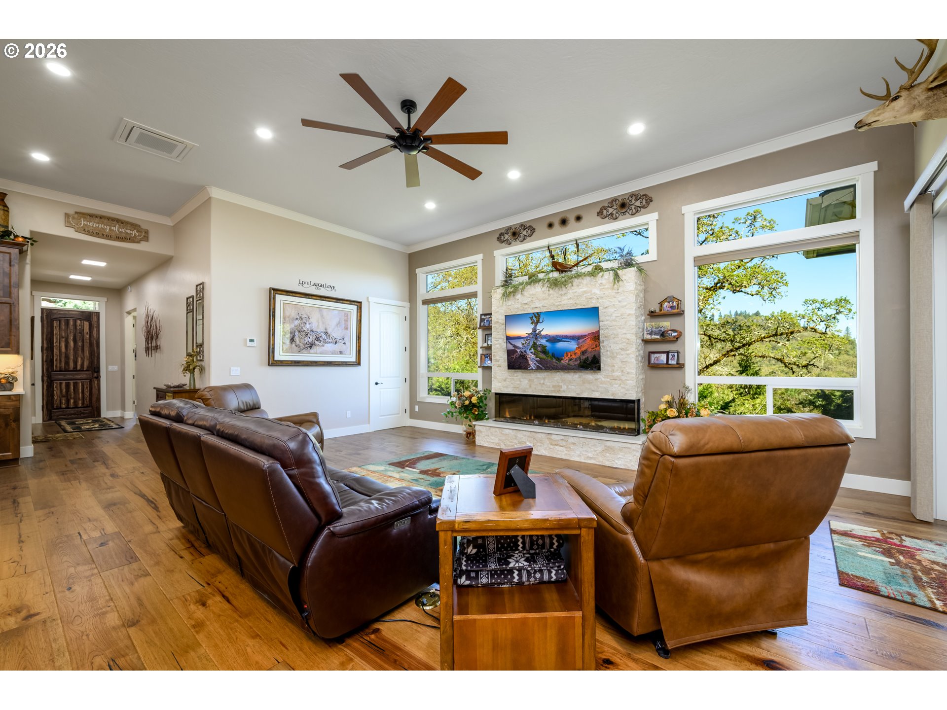 225 Summit Ridge Lane Roseburg, OR 97471 - Photo 4 of 48