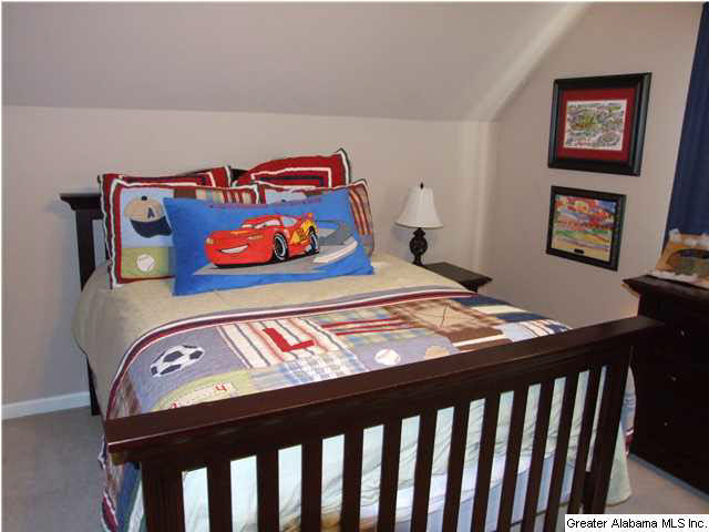 2412 Dolly Ridge Road Birmingham, AL 35243 - Photo 22 of 30