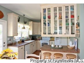 8633 Beaver Dam Road Autryville, NC 28318 - Photo 4 of 12 Gallery Image 4