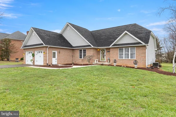 $449,000 | 171 St Andrews Drive, Charles Town, WV 25414