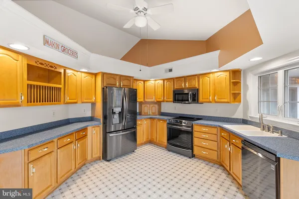 $449,000 | 171 St Andrews Drive, Charles Town, WV 25414